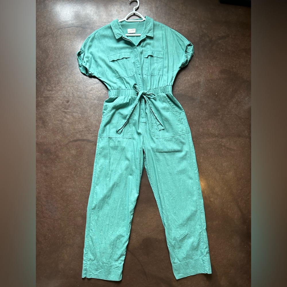 Universal Thread linen blend seafoam Green Jumpsuit- size 12
